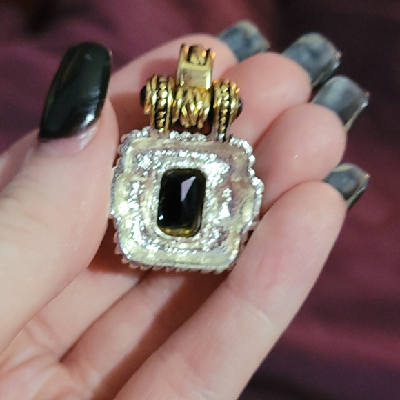 Silver & gold tone vintage pendant black stone - Picture 5 of 5